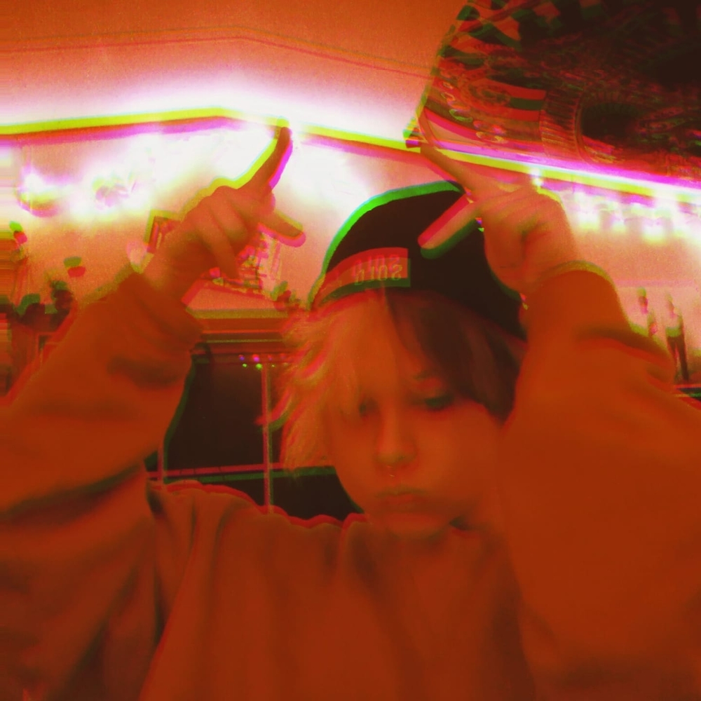 Meet your Posher, Xadyn